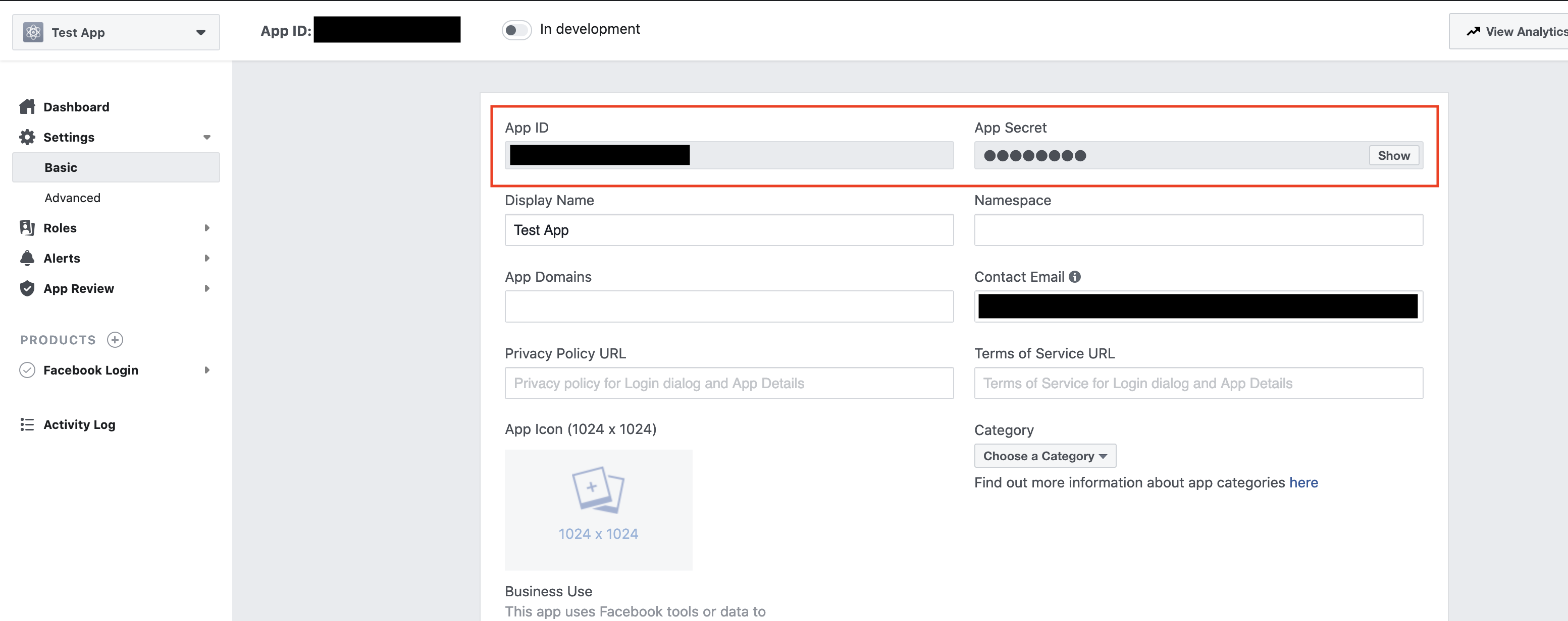 Facebook app basic settings showing app ID and app secret fields